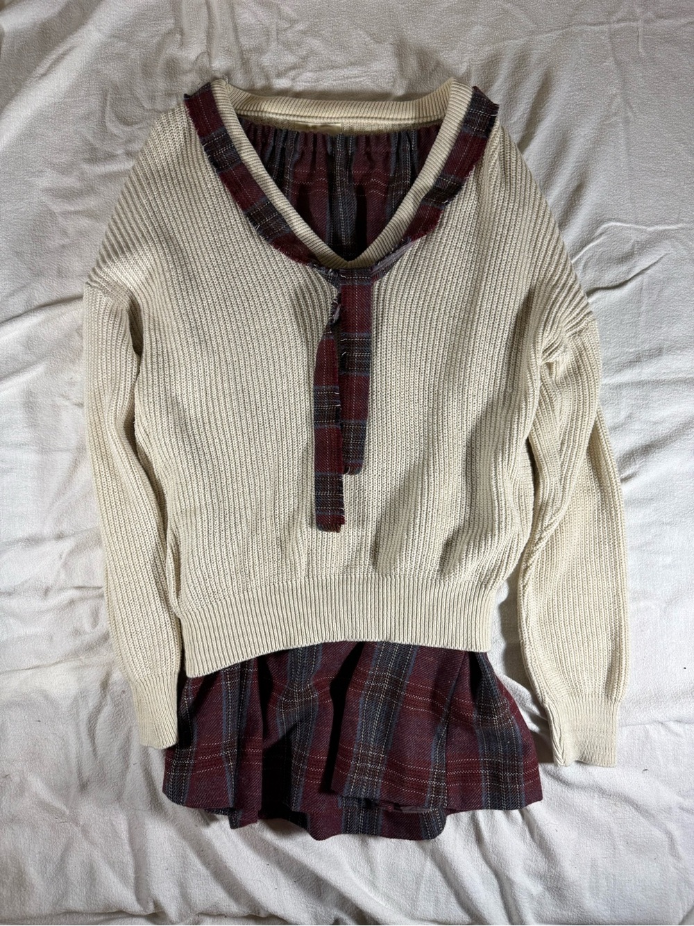 Vintage it’s pure gould Cream V-Neck Sweater and Burgundy Plaid Skirt and Tie